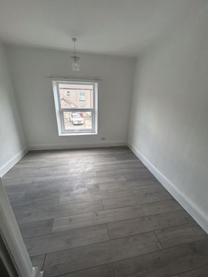 Photo 8- click for photo gallery